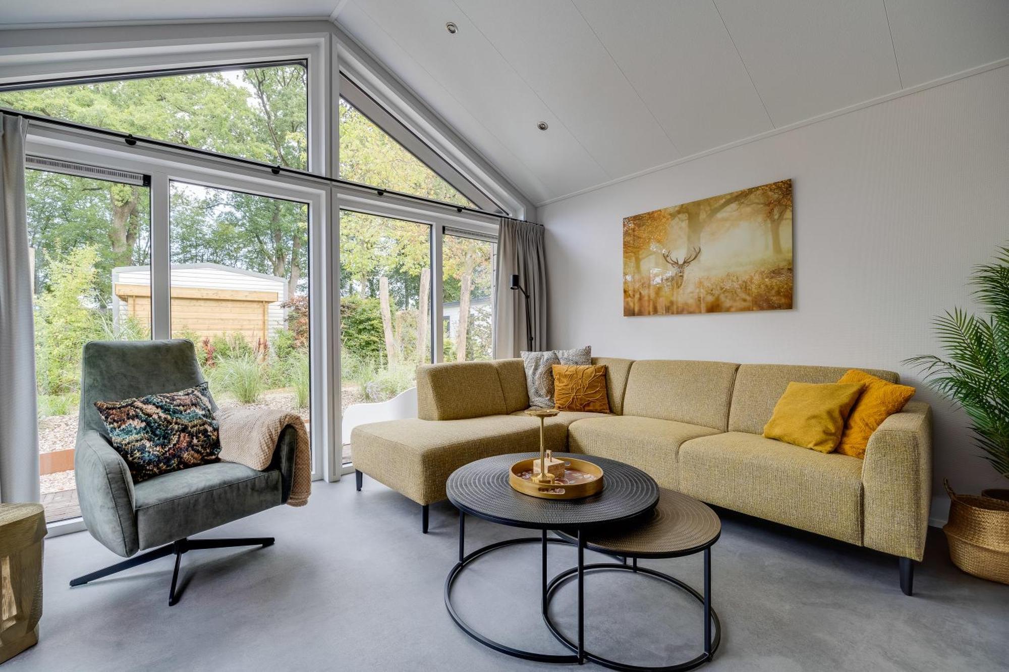 Modern Ingericht Chalet Op Groen Park Op De Veluwe 에페 외부 사진